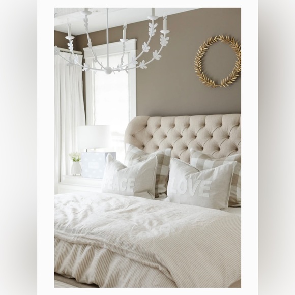 Brand new - Pom Pom at Home pillow shams from the Spring 2023 Jilly Box - Picture 4 of 9